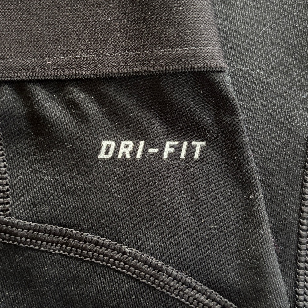 Nike Pro Dri-Fit Leggings - Picture 5 of 8